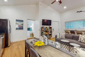 Arrowhead Resort - Undeniably Darling