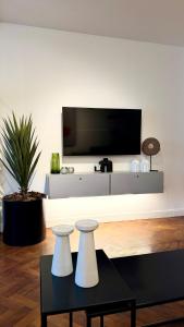 Chic & Premium NEW Obelisco!