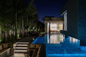 Villa Lana on stilts luxury and relaxation