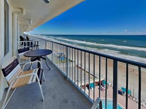 Harbour Beach Resort 805