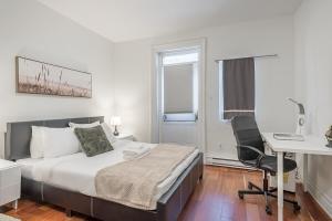 Elegant 3BR - High Ceilings & Vintage Charm