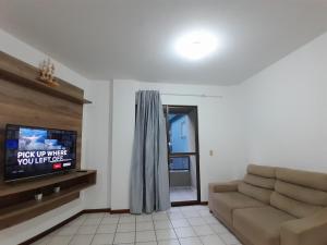 132 - Na Avenida Principal e ótimo custo benefício