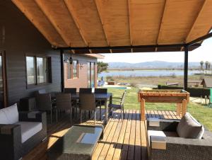 Casa vista Lago Rapel