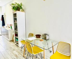 mermaid house, Ponta Delgada