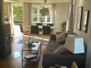 Lovely Waterfront Cottage near Karlshamn