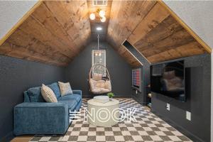 Heated Pool | MiniGolf | Fire Pit | Hot Tub | Lake