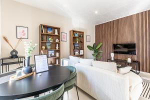 Cosy T2 rénové, proche centre-ville-Fibre/Netflix - 4hvězdičkové hotely ve městě Montluçon