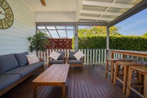 Mayfield Grove - Vintage Escape with Modern Comfort