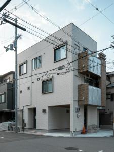 New open 岸里玉出 Maison Le Jaune 玉子心斋桥道顿崛电车直达