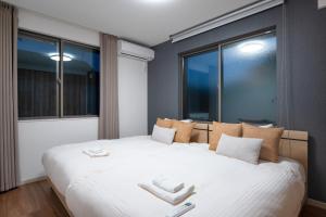 New open 岸里玉出 Maison Le Jaune 玉子心斋桥道顿崛电车直达