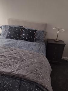 Stylish beach holiday flat - newly refurbished with 2 bedrooms