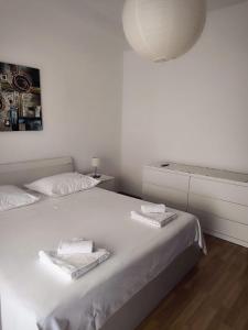 Apartments by the sea Sumpetar, Omis - 17895