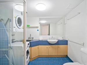 Central 1B Apartment in the Heart of Broadbeach! - Hosted by Coastal Letting Co.