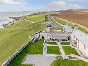 8 bed in Southerndown 86493