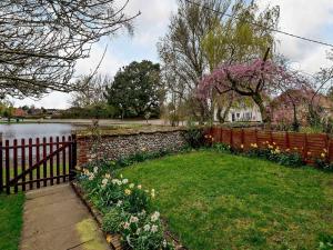 2 bed in Stanhoe POCN8