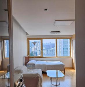 Seoul Station, Chungjeongno Station 1 minute walk - Апартаменты/квартиры, Сеул