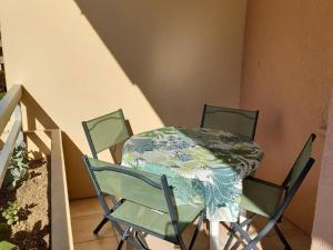 T2 climatisé avec garage, proche centre et plages - FR-1-610-113