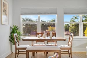 4br3ba Modern Sleeps 10 8 Minutes to Raymond James