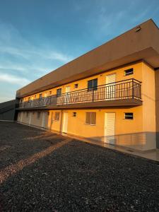 Apto - 1 Quarto Novo | Próx. Hospital Regional | Shopping | Climatizado | Estacionamento Gratis