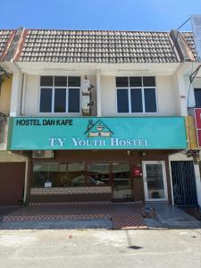TY Youth Hostel