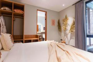 Shelsea 3 BR Private Pool Villa ZN290