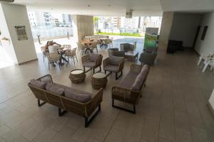 29th floor and Bay View-Pool