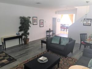 Berkeley Pool Home home