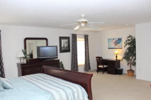 Berkeley Pool Home home