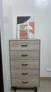 Chic 1BR Getaway with Twin Balcony Charm