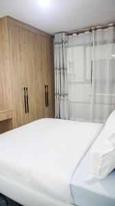 Parklands Modern 1-Bedroom Apartment near Aga Khan & Diamond Plaza