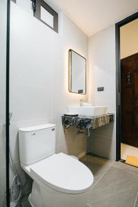 Willow Trackside Apartment