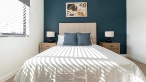 Landing Stylish 1BD Pool Gym