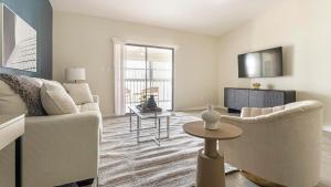 Landing Furnished Apartments - Bradenton