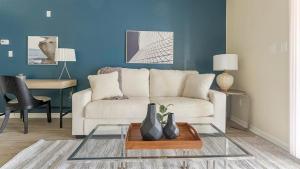 Landing Furnished Apartments - Bradenton