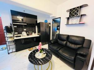 Your Perfect Staycation Spot!