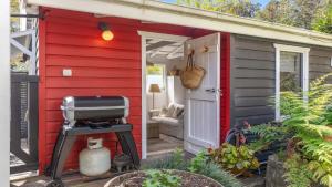 The Pelicans Nest at Pretty Beach by HolidayCo