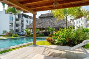 Departamento en condominio con alberca excelente ubicación