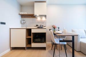 Brand new 1 BR apt 403 at Space Condo near Boat Avenue