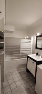 UNIQUE VUE EXCEPTIONNELLE VERCORS RANDO VELO BAIGNADE CASCADES SKI A 30 Mn