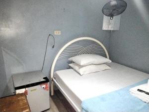 Slouch Hat Hotel and Restaurant