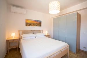 Villa Acquamarina per Gruppi e Famiglie a Capo Vaticano Costa degli Dei