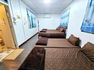 ชมทุ่ง โฮมสเตย์