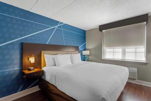 Comfort Inn & Suites Pottstown Eastern Gateway