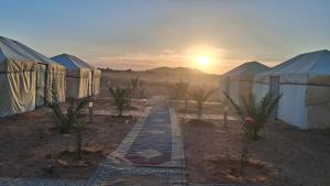 Desert Camel Trek - Ubytování bez kategorie ve městě Merzouga