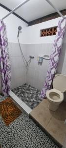 Taefoo Sunny Limasan House - For Married Couple Only