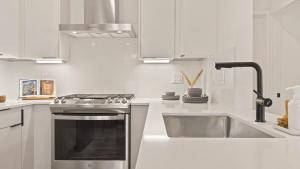 Wagon Wheel by AvantStay Short Drive to Downtown