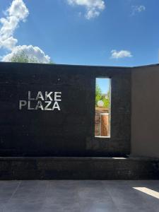 Lake Plaza Luxury Rooms