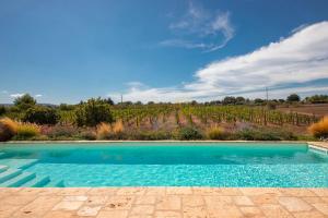 TD Trulli Perla Bianca Trulli w Pool Vineyards