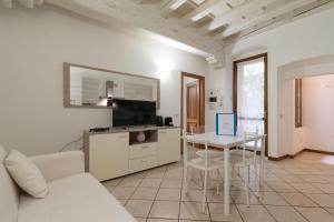 Bilocale Piccolo Corso - F&L Apartment