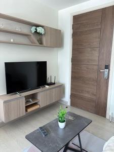 Sukhumvit 50 apartment